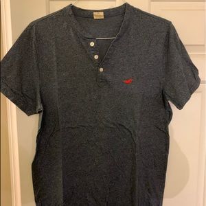 Hollister 1/3 button up. Size L